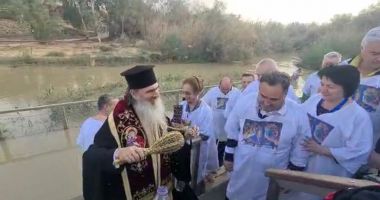 IPS Teodosie: "Crăciunul nu e doar un ospăț de bunătăți" - 2