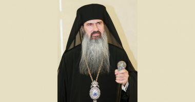 Stire din Cultură-Educație : ÎPS Teodosie: 'Voi sta în genunchi şi la noapte şi voi face rugăciuni de pace'