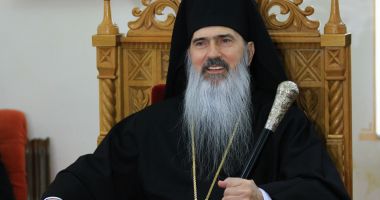 Stire din Cultură-Educație : IPS Teodosie oficiază Acatistul Maicii Domnului la Catedrala arhiepiscopală „Sfinții Apostoli Petru și Pavel”