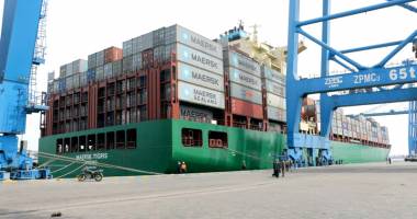 Stire din Economie : Iranul pretinde 3,6 milioane dolari pentru eliberarea navei "Maersk Tigris"