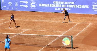 Stire din Sport : Irina Bara și Andreea Mitu, câștigătoarele probei de dublu, la Mamaia Idu Comvex