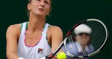 Stire din Sport : Tenis / Irina Begu, calificată în turul al treilea la Wimbledon