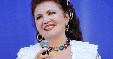 Stire din Cultură-Educație : Irina Loghin, invitată la Festivalul "Dan Moisescu"