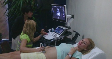 Stire din Sănătate : Demonstrații live de ultrasonografie, în Mamaia