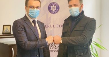 Stire din Cultură-Educație : Promovarea învățământului dual, un deziderat al ISJ Constanţa