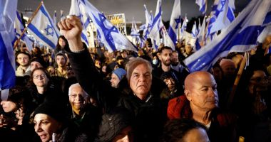 Mii de israelieni au protestat împotriva guvernului şi pentru a cere eliberarea ostaticilor