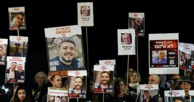Stire din Actualitate : Primii ostatici israelieni eliberaţi de Hamas. Doar 20 din cei 48 de ostatici mai sunt în viaţă