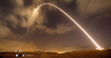 Stire din Actualitate : Israelul va avea un sistem antirachetă cu laser în termen de un an