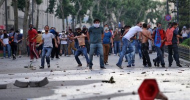 Ciocniri violente între demonstranți și poliție,  la Istanbul - 3