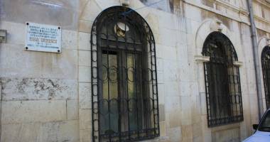 Istoria Constanței, vândută bucată cu bucată. Hotelul unde a stat Eminescu costă 3 milioane euro - 2