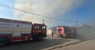 UPDATE Incendiu la un azil de bătrâni. Șapte persoane au ajuns la spital
