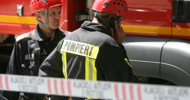 Stire din Eveniment : PERICOL ÎN ȘCOLILE DIN CONSTANȚA. Peste 100 de unități de învățământ funcționează fără autorizație de securitate la incendiu!