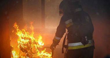 Stire din Eveniment : Incendii în Valu lui Traian și Tuzla. Două case, distruse de flăcări