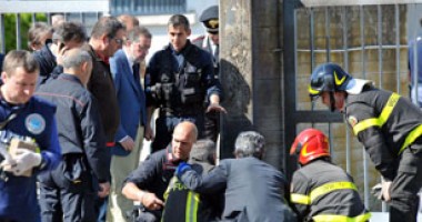 Stire din Actualitate : Mario Monti a condamnat atentatul cu bombă de la Brindisi