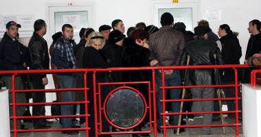 Stire din Social : Cât plătim la asigurările sociale în 2012