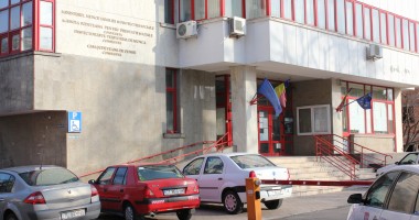 Stire din Social : Inspecția Muncii. Peste 200 de persoane depistate la muncă fără forme legale