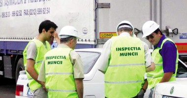 Stire din Social : ITM. Aproape 100 de muncitori, prinși muncind la negru