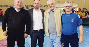 Stire din Sport : "Iubesc luptele și voi rămâne mereu alături de ele"