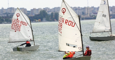 Stire din Sport : Iubitorii yachtingului, invitați la Memorialul "Corneliu Cristescu"