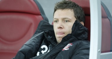 Stire din Sport : Iulian Apostol, pus pe liber de Rapid
