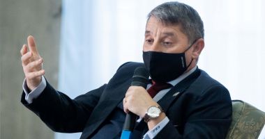 Stire din Cultură-Educație : Iulian Cristache, președintele FNAP: „Sunt 100% alături de greva sindicatelor sau a profesorilor”