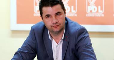Stire din Politică-Administrație : Iustin Fabian Roman și-a dat demisia din Consiliul Local Constanța