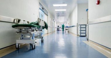 Stire din Eveniment : O femeie a fost jefuită în timp ce se afla pe masa de operație