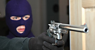 Stire din Actualitate : Jaf armat pe aeroportul din Bruxelles: 10 kg de diamante au fost furate