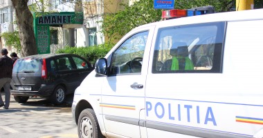 Stire din Eveniment : PERCHEZIȚII în CONSTANȚA / Au fost depistați cei care au jefuit o casă de amanet, de Paște / UPDATE