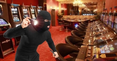 Stire din Eveniment : Jaf ca în filme, la un casino! Prejudiciu de 30.000 de lei