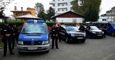 Stire din Eveniment : Peste 300 de jandarmi au împânzit litoralul
