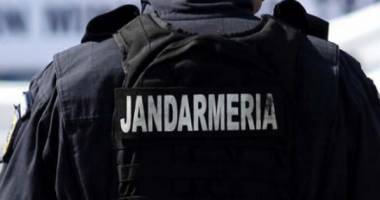 Stire din Eveniment : Jandarmi avansați în grad, de  Ziua Națională