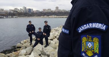 Stire din Eveniment : Vreți să fiți jandarmi? Cererile se depun până la jumătatea lui noiembrie
