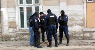 Stire din Eveniment : Jandarmii au avut de tras. Constănțenii, certați cu legea!