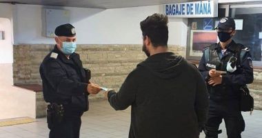 Stire din Eveniment : Jandarmii, la „vânătoare” de constănțeni fără măști de protecție!