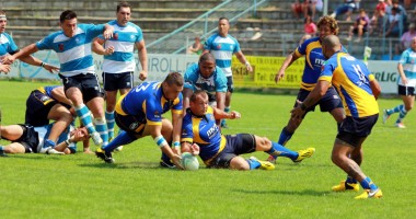 Stire din Eveniment : Jandarmii, cu ochii în patru  la meciul de rugby România - Belgia