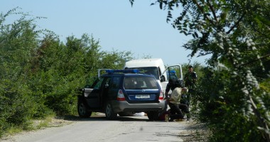 Stire din Eveniment : Furt de peste jumătate de tonă de motorină, din vagoanele cisternă