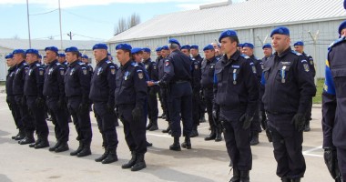 Stire din Economie : Calea ferată București - Constanța va fi păzită de jandarmi