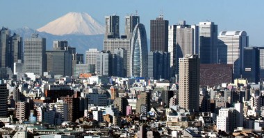 Stire din Actual : Guvernul japonez demisionează în vederea unei remanieri