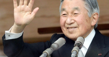 Stire din Actualitate : Eveniment cum  n-a mai fost de 200 de ani: Împăratul Japoniei  abdică de la tron
