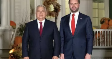 Stire din Actualitate : JD Vance va vizita Ungaria pentru a-l sprijini pe premierul Orban în campania electorală