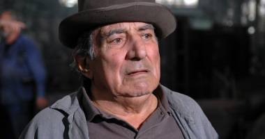 Stire din Cultură-Educație : Povestea lui Jean Constantin, spusă, în premieră, de familie. "Jean iubea Piața Ovidiu"