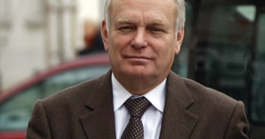 Stire din Actualitate : Guvernul Franței a demisionat