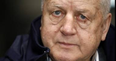 Stire din Sport : Jean Pădureanu, internat de urgență la spital