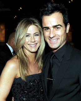 Stire din Monden : Jennifer Aniston este copleșită de emoții