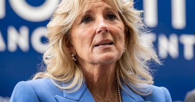 Stire din Politică-Administrație : Jill Biden și-a început vizita în România