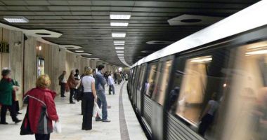Stire din Eveniment : Greva generală de la metrou, suspendată până la numirea noului ministru al Transporturilor