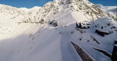 Stire din Eveniment : Trei turiști au dispărut în Munții Făgăraș. Ei plecaseră acum 10 zile