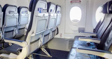 Româncă sancționată cu interdicție de zbor după un incident la bordul avionului pe ruta Roma–București