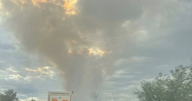 Stire din Eveniment : UPDATE Trafic deviat pe A2 București-Constanța din cauza TIR-ului care a luat foc